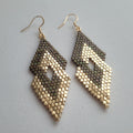 Pendientes cubos hechos a mano con cuentas Miyuki